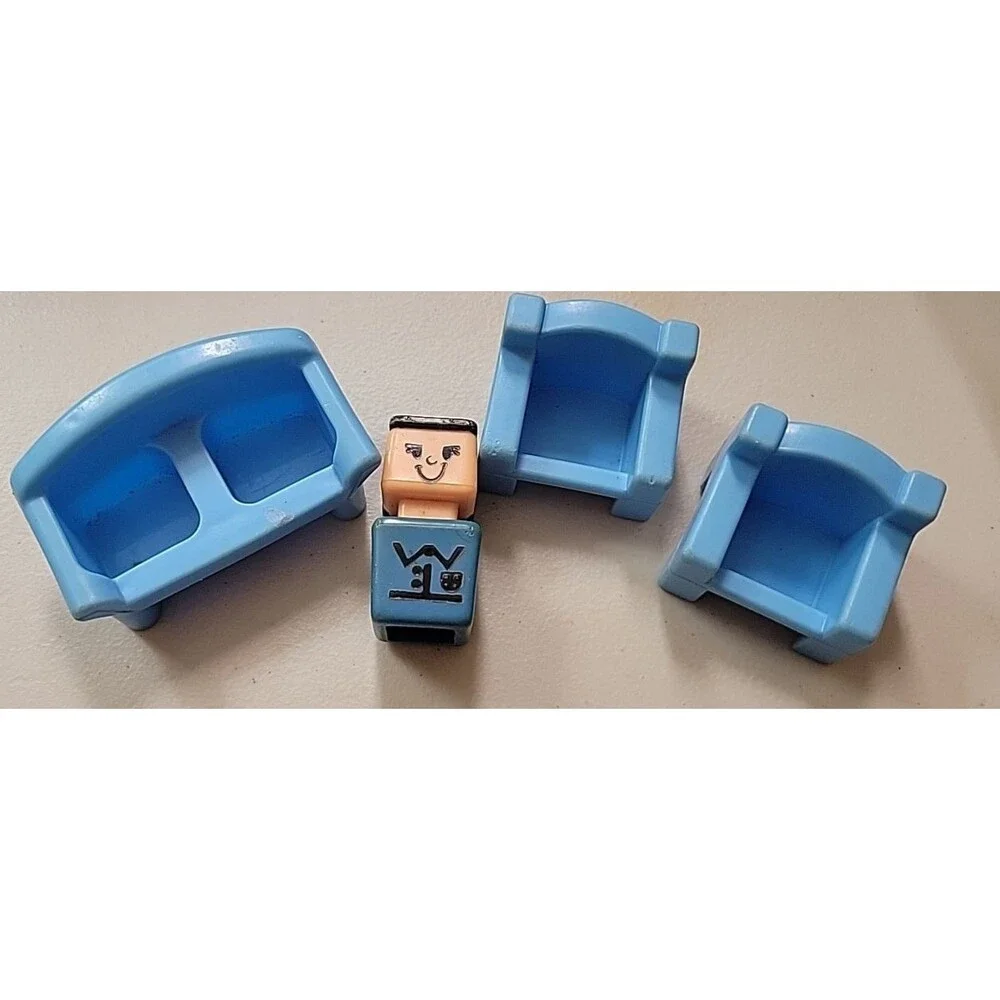 Vtg‎ Playskool Familiar Places Living room People Figure Couch chairs